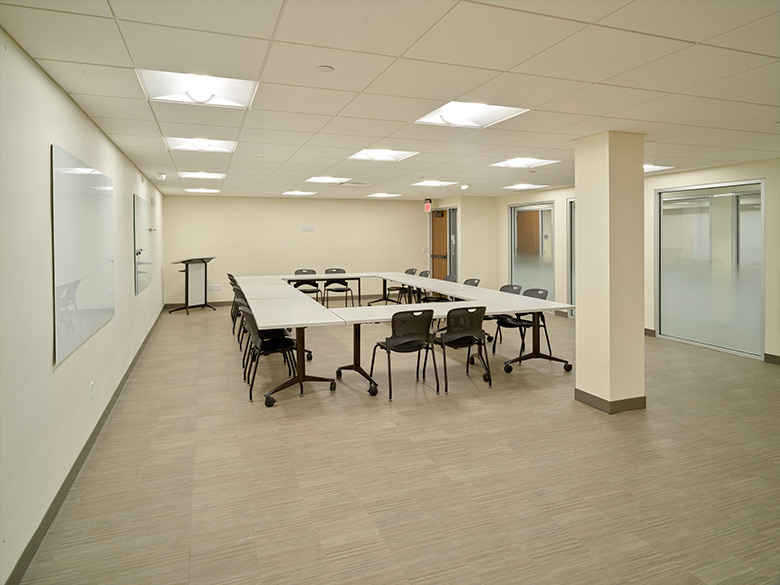madison branch meeting room, photo by Roger Mastroianni