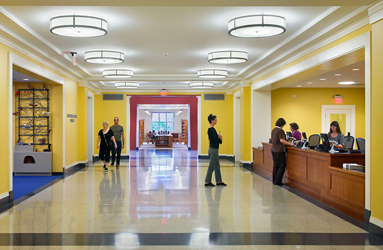 lakewood-public-library-circulation-hall-robert-am-stern